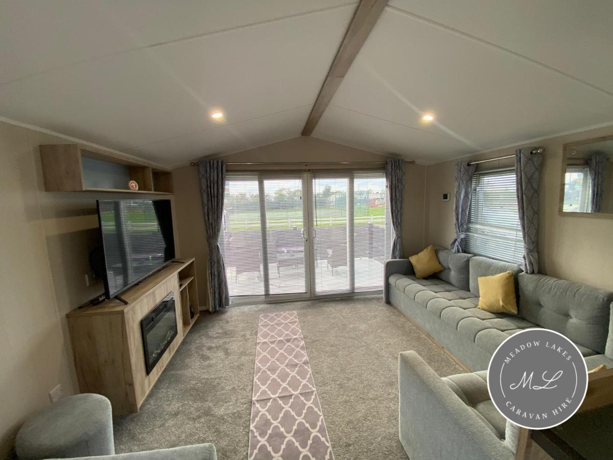 Meadow View 171 - Golden Palm - Central Heating, Wifi, Pet Friendly, Bed Linen - Meadow Lakes Caravan & Lodge Hire Chapel Saint Leonards Esterno foto
